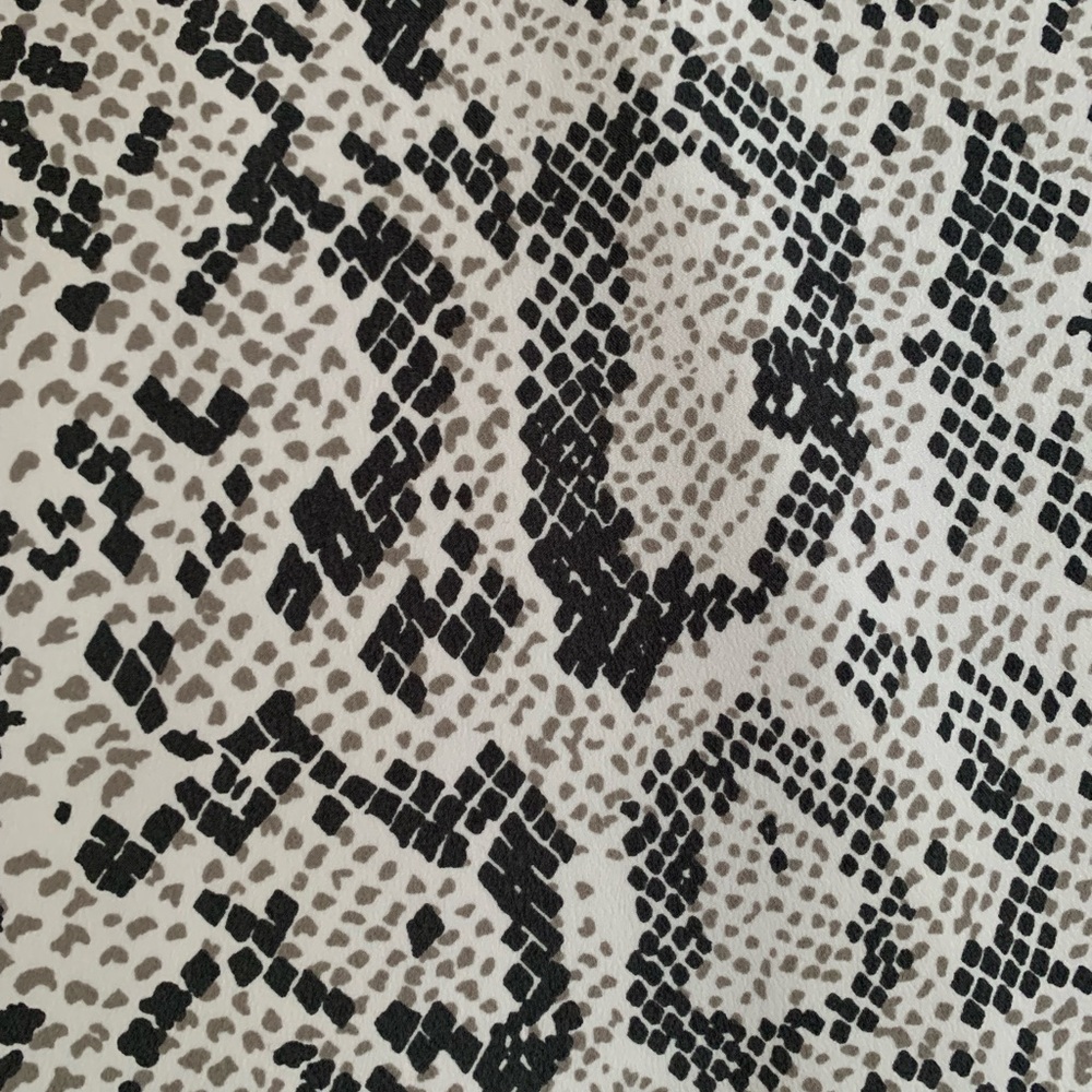 J. Crew Scallop Neck Snake Print Cami in Black & White - Picture 7 of 10